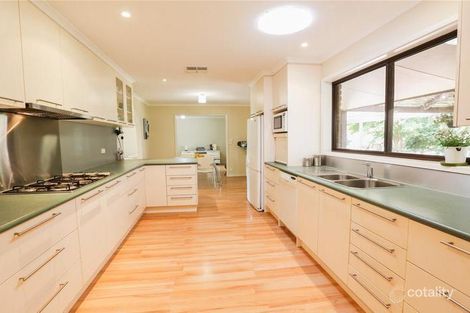 Property photo of 16 Moonah Court Red Cliffs VIC 3496