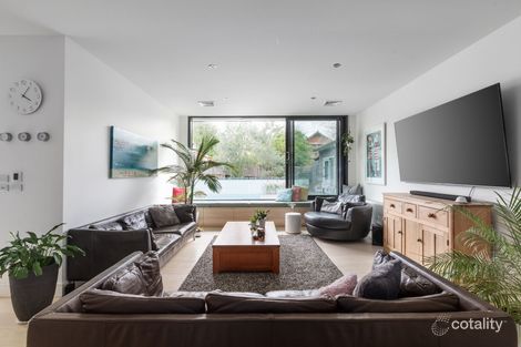 Property photo of 19 Fairholm Grove Camberwell VIC 3124