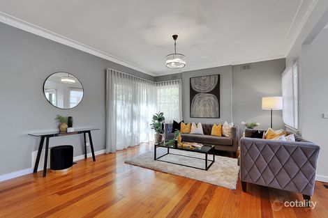 Property photo of 18 Starcross Avenue Croydon VIC 3136