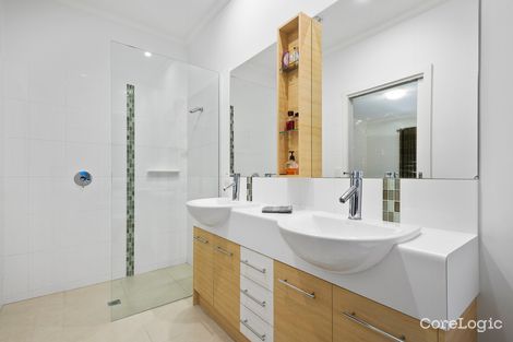 Property photo of 66 Flaxen Hills Road Doreen VIC 3754