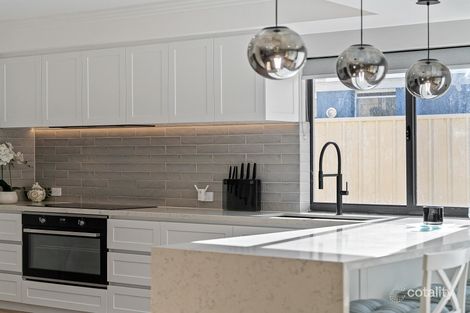 Property photo of 19 Brouwer Trail Dudley Park WA 6210