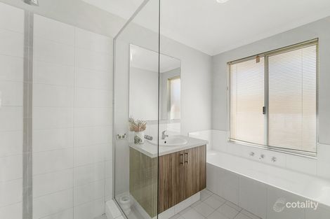 Property photo of 53 Daviesia Turn Success WA 6164