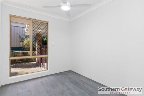 Property photo of 5 Corrigin Heights Parmelia WA 6167
