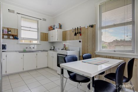 Property photo of 10 Unara Road Dapto NSW 2530
