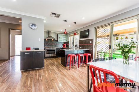 Property photo of 20 Baxter Close Huntingdale WA 6110