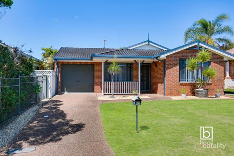 Property photo of 41 Shearer Crescent Blue Haven NSW 2262