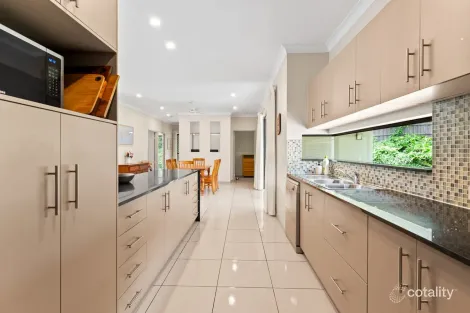 Property photo of 5/5 Latitude North Kewarra Beach QLD 4879