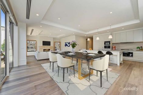 Property photo of 2/40 Mathoura Road Toorak VIC 3142