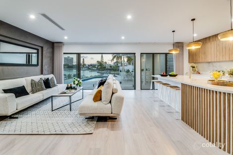 Property photo of 42 Merrimac Boulevard Broadbeach Waters QLD 4218