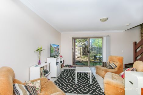 Property photo of 2/13 Croydon Road Logan Central QLD 4114