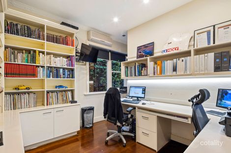 2 Norman St, Mckinnon, VIC 3204