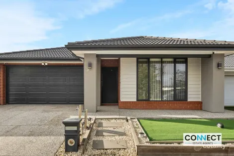 Property photo of 21 Dewhurst Circuit Cranbourne East VIC 3977