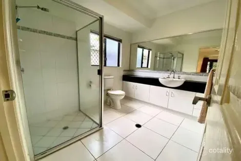 Property photo of 6 Kerlin Close Redlynch QLD 4870