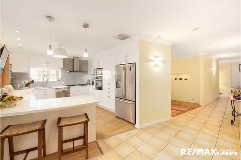 Property photo of 100 Edmondstone Street Newmarket QLD 4051