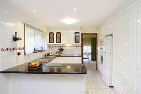 Property photo of 3 Carnarvon Drive Grovedale VIC 3216