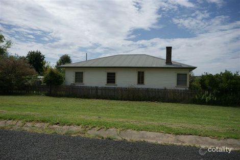 Property photo of 6 Fitzgerald Avenue Armidale NSW 2350