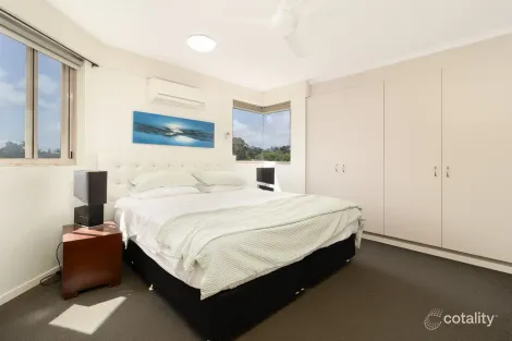 Property photo of 8/386 Esplanade Torquay QLD 4655