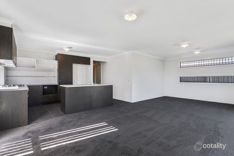 Property photo of 20 Fantail Way Brookfield VIC 3338