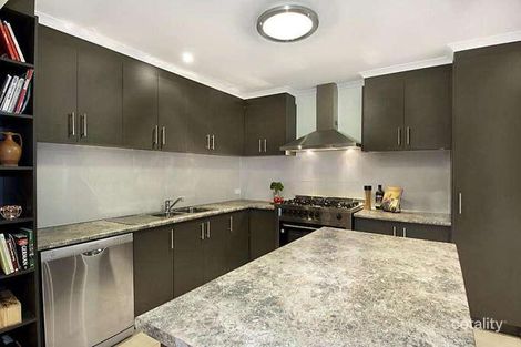 Property photo of 13 Cannes Avenue Avondale Heights VIC 3034