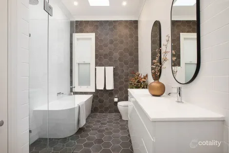 Property photo of 130 Alexander Street Crows Nest NSW 2065