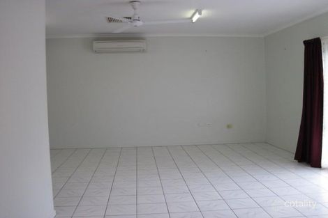 Property photo of 16 Emmalyn Close Soldiers Hill QLD 4825