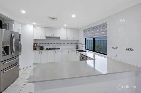 Property photo of 11 Samantha Close Kanwal NSW 2259