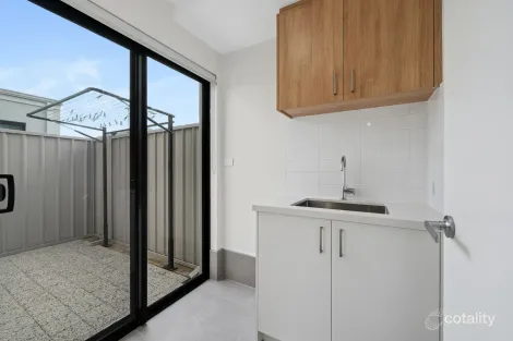 Property photo of 14B Cummins Street Willagee WA 6156