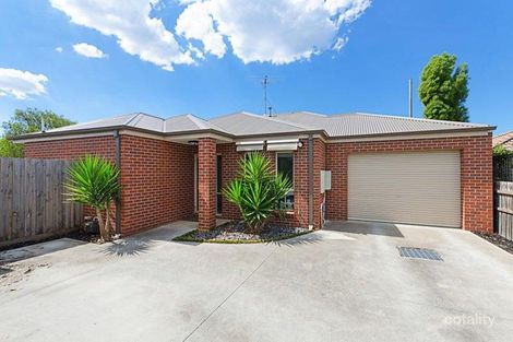 2/5 Vines Rd, Hamlyn Heights, VIC 3215