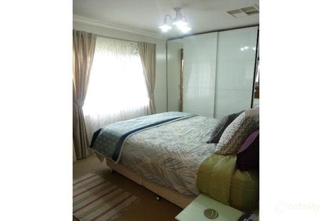 Property photo of 2 Julius Crescent Noble Park North VIC 3174