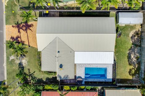 Property photo of 41 Geoffrey Thomas Drive Tannum Sands QLD 4680