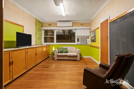 Property photo of 1133 Main Road Eltham VIC 3095