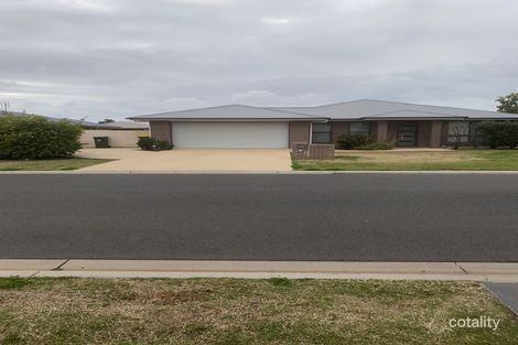 4 Mckenzie St, Chinchilla, QLD 4413