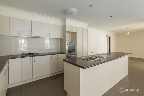 Property photo of 22 Arnhem Street Flinders View QLD 4305