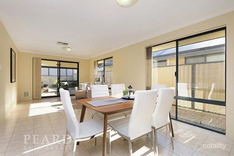 Property photo of 6 Hidcote Turn Aubin Grove WA 6164