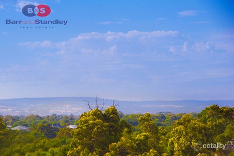 Property photo of 4 Crocker Place Australind WA 6233