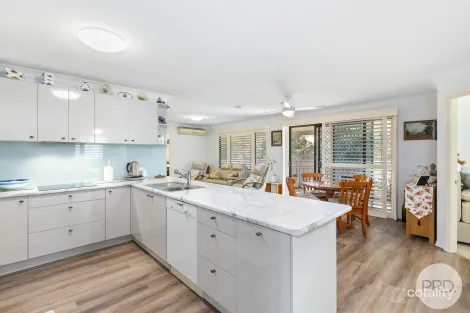Property photo of 7/4 Helm Close Salamander Bay NSW 2317