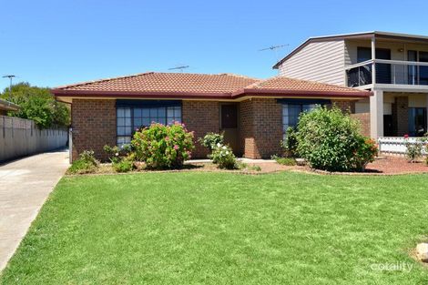 140 Esplanade, Aldinga Beach, SA 5173