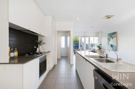 Property photo of 1 Gipps Court Mulgrave VIC 3170