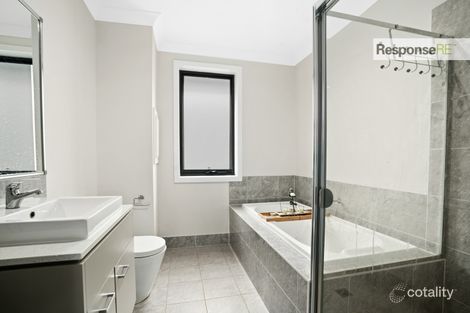 60 Medlock St, Grantham Farm, NSW 2765