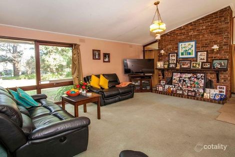 Property photo of 15 Pine Road Mooroolbark VIC 3138