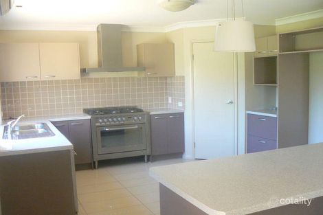 Property photo of 30 Huntly Place Redland Bay QLD 4165