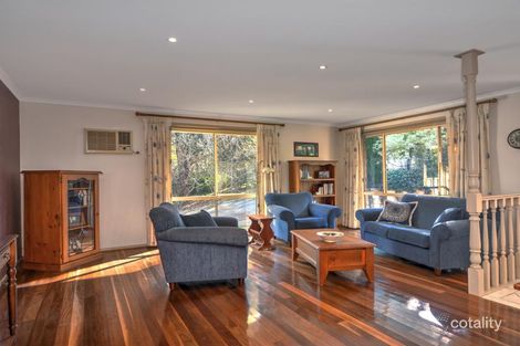 Property photo of 47 Silvertop Parade Cordeaux Heights NSW 2526