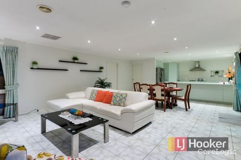 Property photo of 3 Pioneer Place Hampton Park VIC 3976