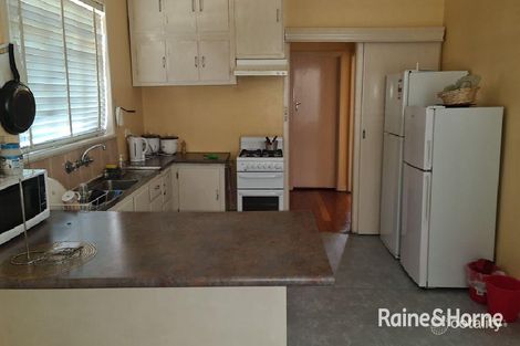 Property photo of 42 Thorndon Drive St Albans VIC 3021