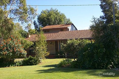 4 Rhonda Ave, Willetton, WA 6155