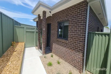 Property photo of 42A The Crescent Toongabbie NSW 2146