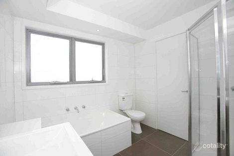 1/16 Robb St, Spotswood, VIC 3015