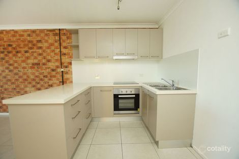 2/8 Gosford Cl, Grafton, NSW 2460