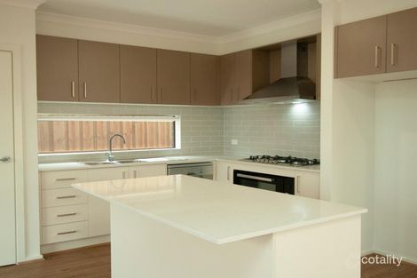 Property photo of 10 Torrington Street Point Cook VIC 3030