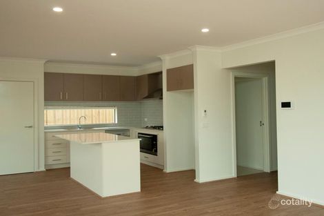 Property photo of 10 Torrington Street Point Cook VIC 3030